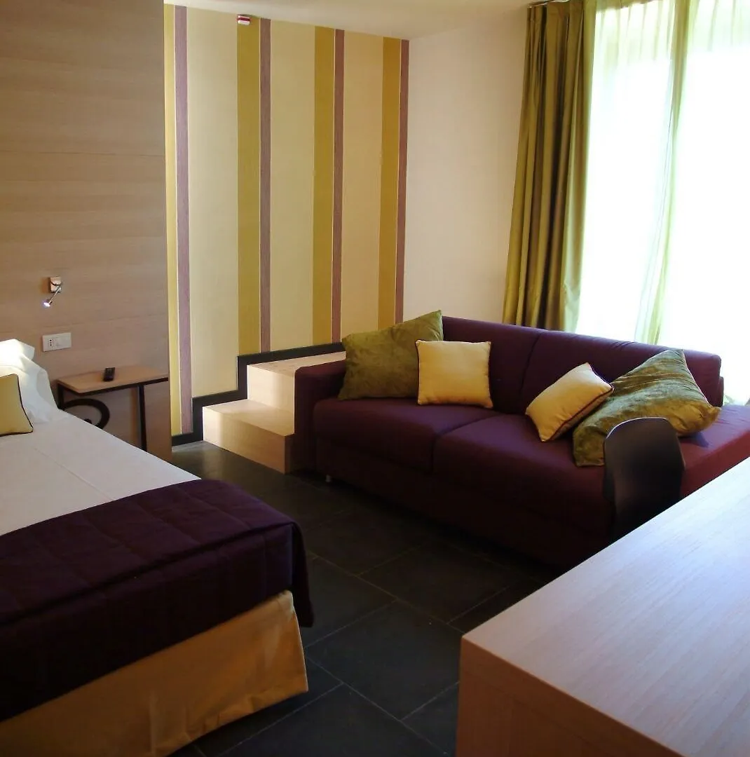 El Homs Palace Hotel Comiso 4*,